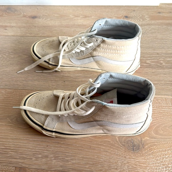 Men’s Vans Sk8-High LX - Picture 2 of 5